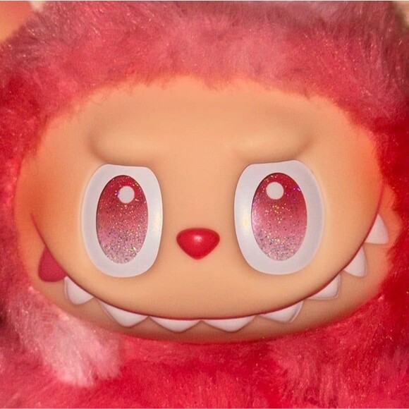 POP MART: LOVE LABUBU from THE MONSTERS Big Into Energy Series - Picture 3 of 6